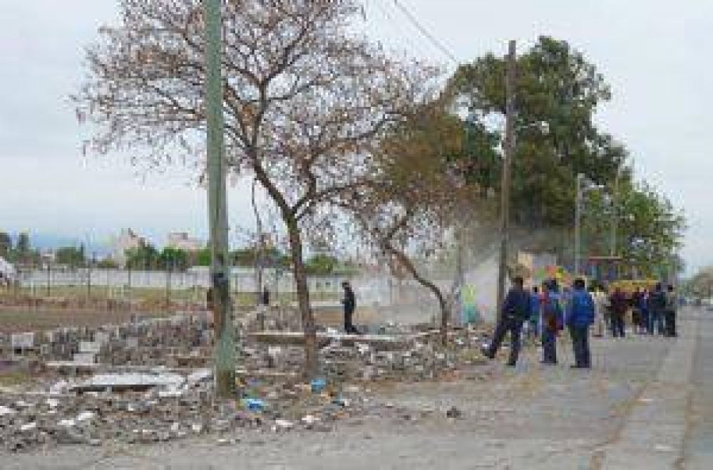 La Municipalidad de Salta ayudar� en la reconstrucci�n de las instalaciones de Central Norte