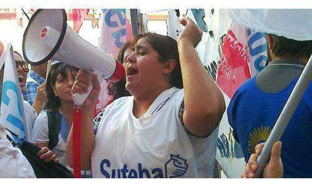 Montiel: ��D�nde va la plata que deber�a ir a la educaci�n?�