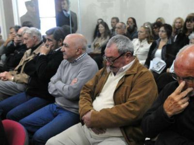 Prisi�n perpetua para los nueve represores que integraron la patota de Feced