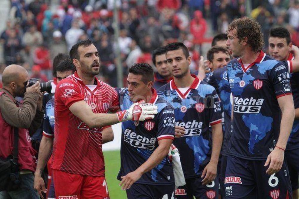 Traer rosas y no espinas del Jard�n de la Rep�blica