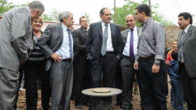Alperovich a Amaya: �No vamos a obstruir una gesti�n de gobierno�