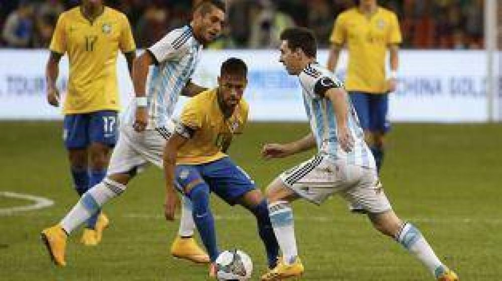 El tucumano Pereyra conf�a en el futuro de la Selecci�n