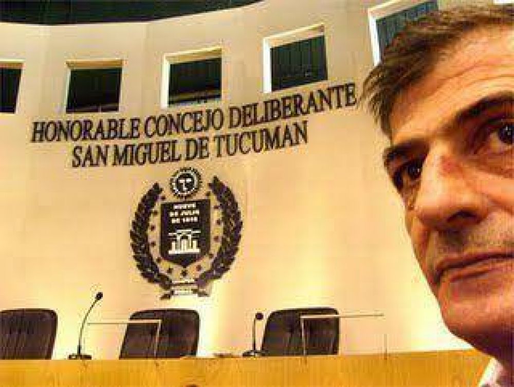 Cano seguir� al frente de la presidencia del Concejo Deliberante