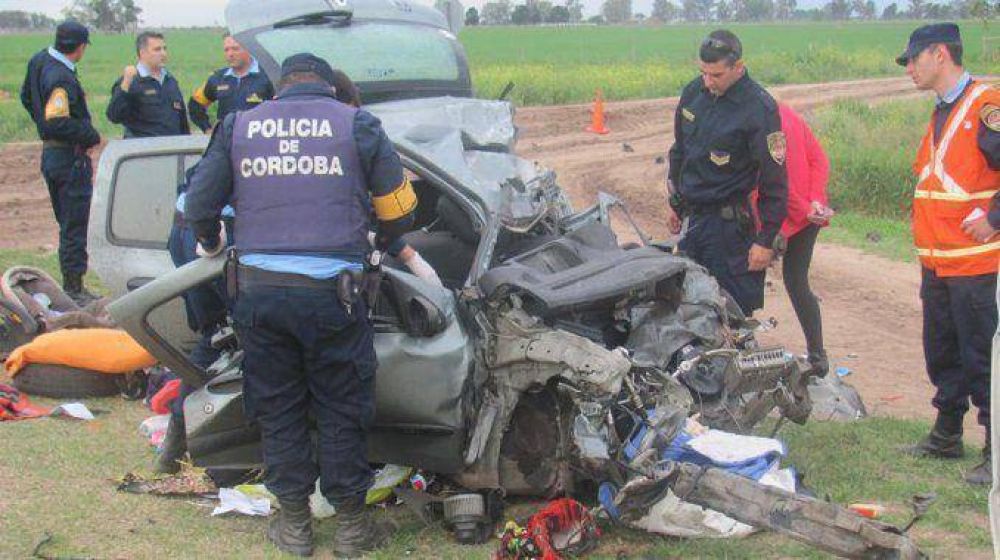 Trgico accidente en Crdoba: muere una pareja y su beb