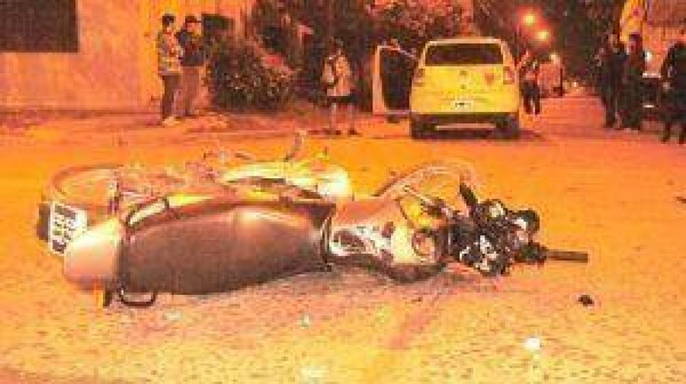 Joven motociclista con traumatismo de cr�neo