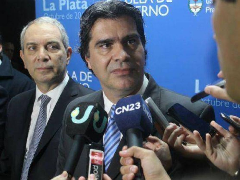 Capitanich en La Plata: �Muchos creen que estar relacionados con el mundo es ser s�bditos de EE.UU.�