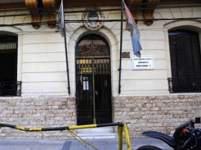 Dos detenidos y el secuestro de armas de fuego tras allanamientos cerca del Parque Independencia