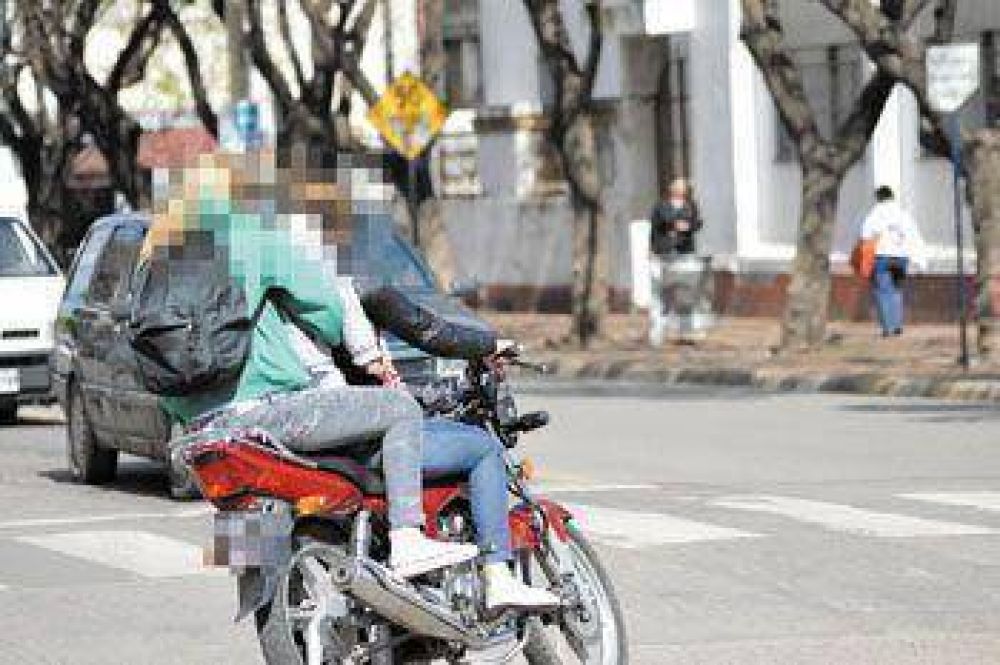 El 77 por ciento de los motociclistas de Pergamino circula en infraccin