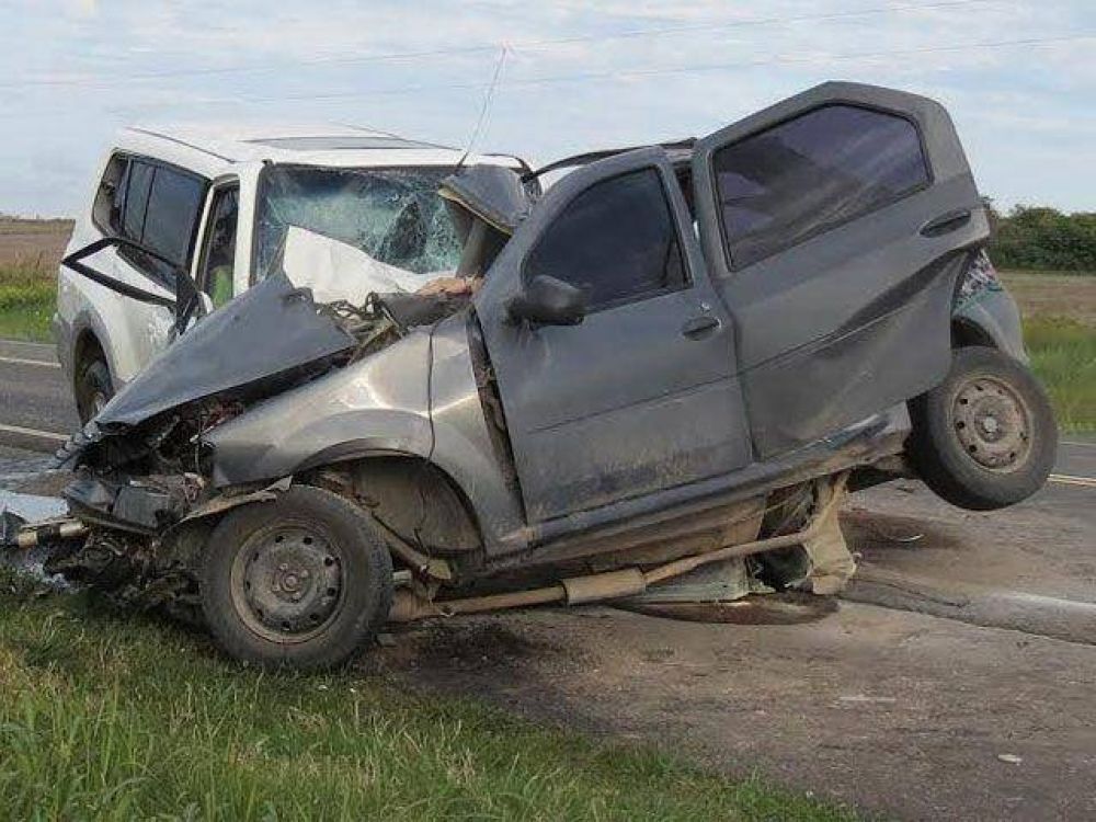 Victoria: al menos siete muertos en grav�simo accidente