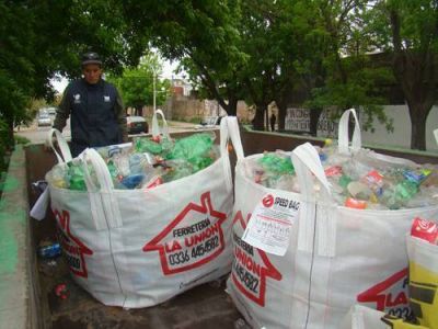 M�s de 75.000 botellas que fueron recolectadas en Programa SN Recicla