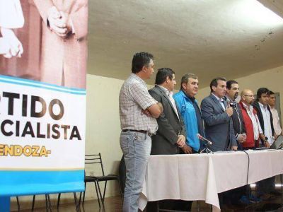 El D�a de la Lealtad asumir�n las nuevas autoridades del justicialismo