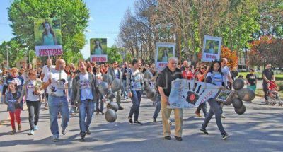 Saladillo volvi� a movilizarse exigiendo justicia por Marisol 