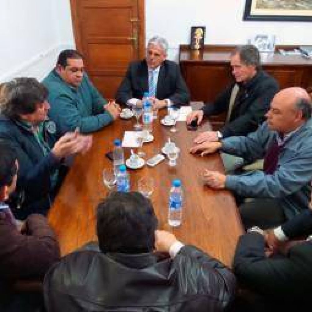 El sindicalismo apuesta a que s�lo la �quincenita� quede en negro