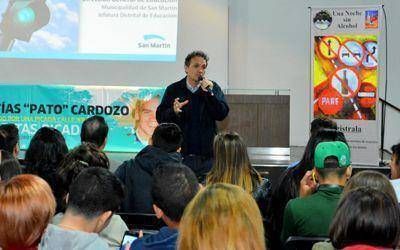 400 alumnos de San Mart�n participaron de una jornada de seguridad vial