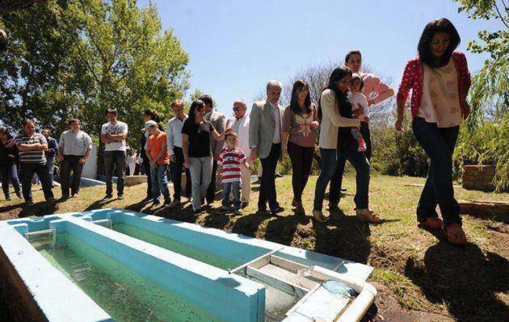 Poggi puso en marcha un criadero de truchas en R�o Juan G�mez