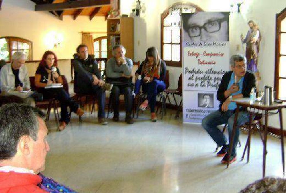 Katopodis y De Gennaro, disertantes de encuentro pol�tico organizado por CPM