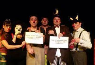 En el Festival de Clown pidieron que no abandonen la b�squeda del Tunante II