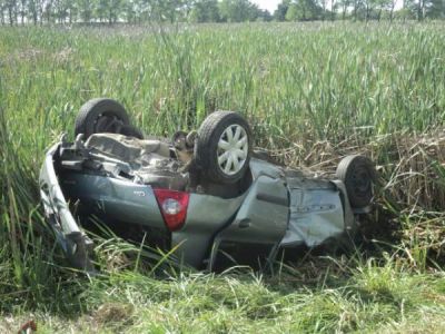 Volc� un auto en la ruta 5: conductora con heridas