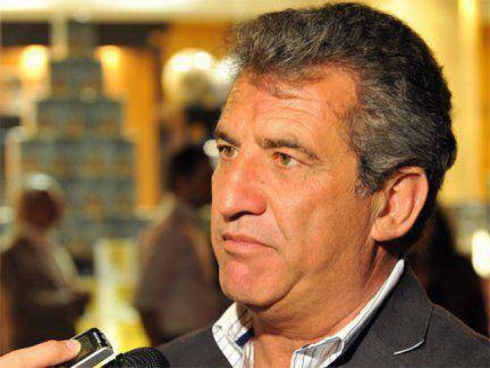 El gobernador Urribarri expres su pesar por la muerte de Antonio Cafiero 
