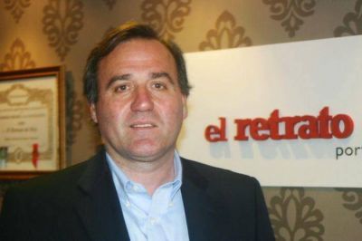 Juan Aicega siempre levantando las banderas del macrismo en Mar del Plata