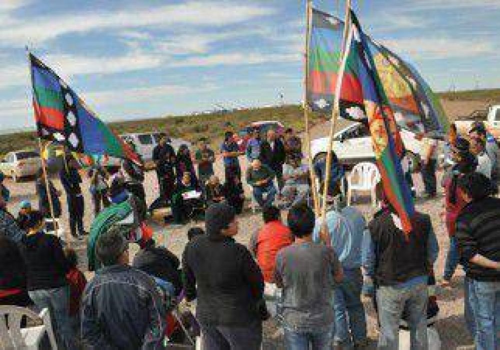 YPF pide �reflexi�n� a los Kaxipayi� 