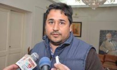 Jos� Aparicio se suma a las filas del presidenciable Sergio Massa