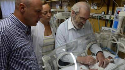 Evoluciona una beba de un kilo que fue operada del coraz�n en el hospital Penna