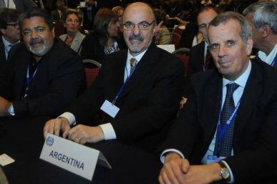 Se inaugur� la 18� reuni�n regional de la OIT, con elogios a la regi�n y cr�ticas a los buitre