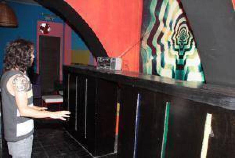 A�n no inaugura su restobar y ya sufri� un robo por $100.000