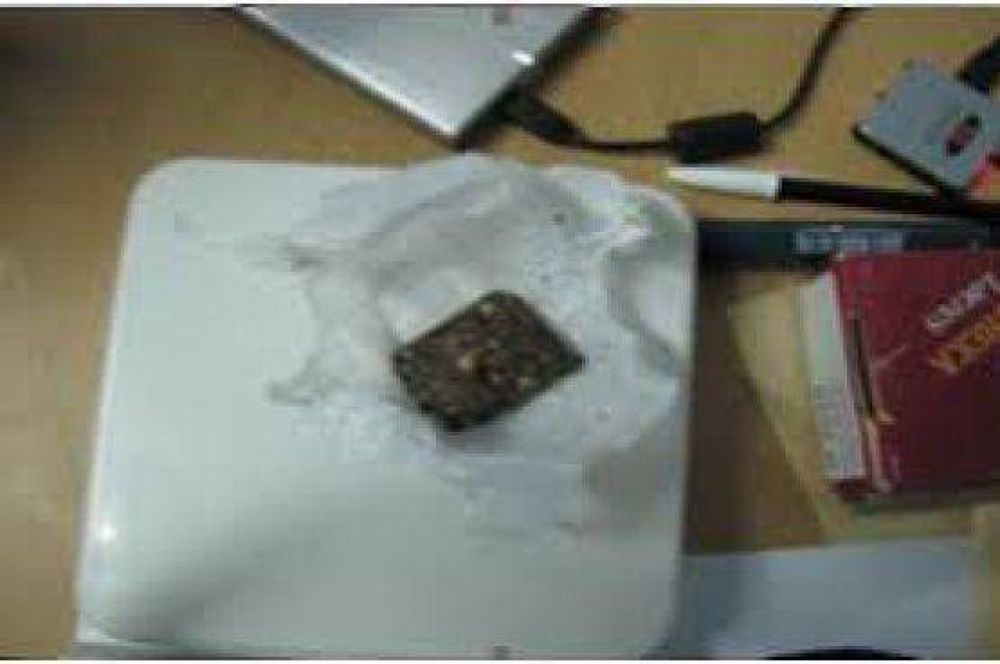 En allanamiento secuestran 400 gramos de marihuana
