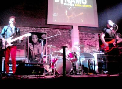 DYNAMO LE RINDI� TRIBUTO A SODA STEREO EN LA NOCHE DEL S�BADO