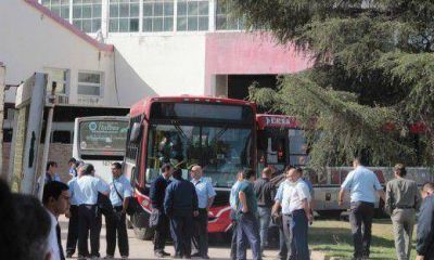 Elecciones UTA: con un paro, la interna se col� en el servicio de transporte