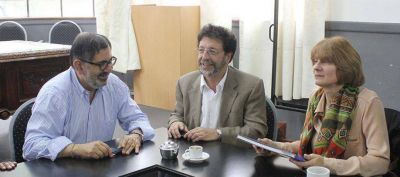 EL MUNICIPIO RECIBI� LA VISITA DE LA DIPUTADA NACIONAL GABRIELA TROIANO