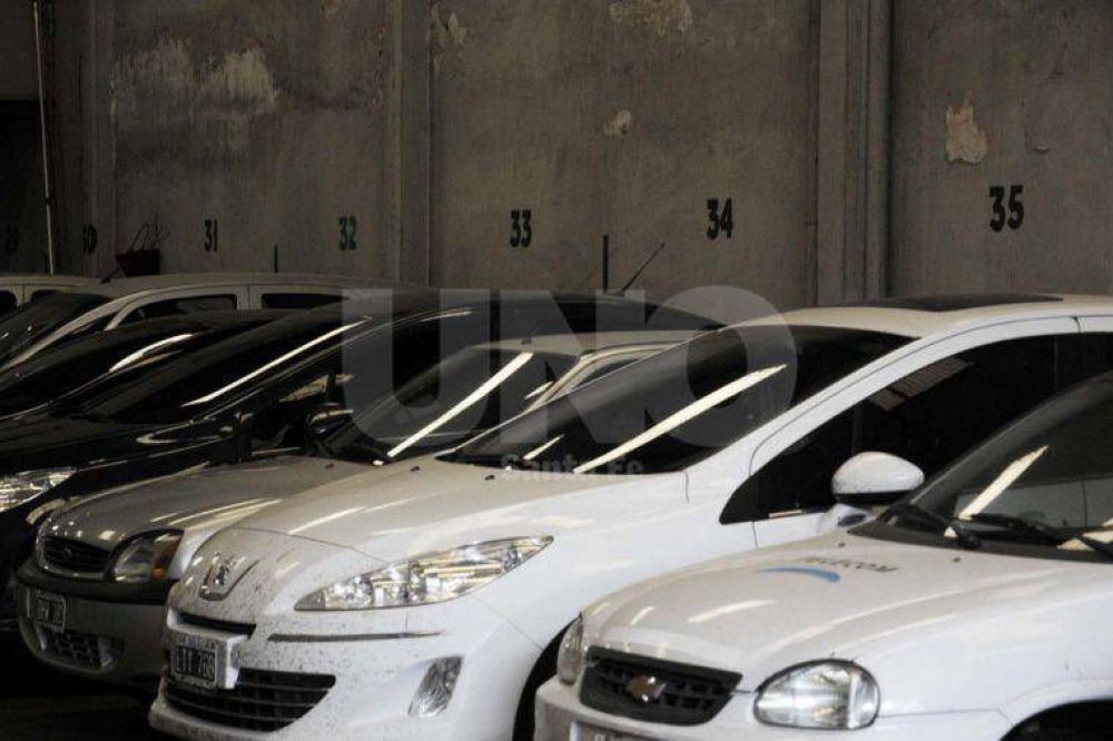 Santa Fe: alquilar una cochera en el centro cuesta 800 pesos