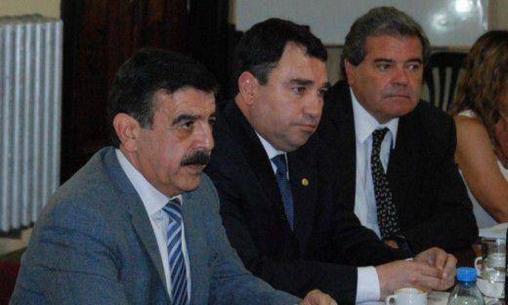 Seguridad: Su�rez y Saieg no dieron datos a la oposici�n