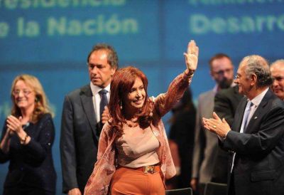 Cristina carg� contra los que 