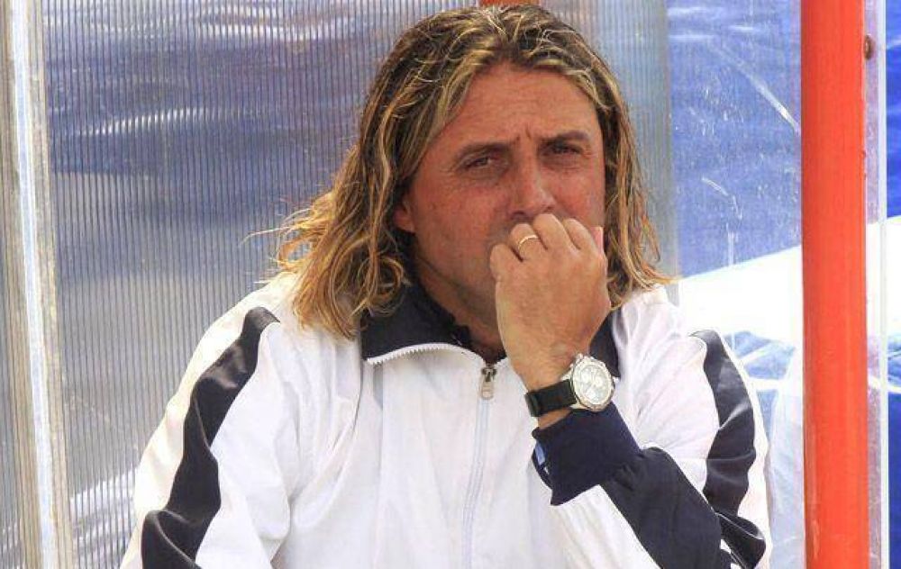 �ngel Hoyos es el nuevo director t�cnico de Talleres