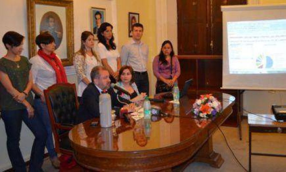 En un a�o de funcionamiento la L�nea 137 recibi� 9 mil llamadas