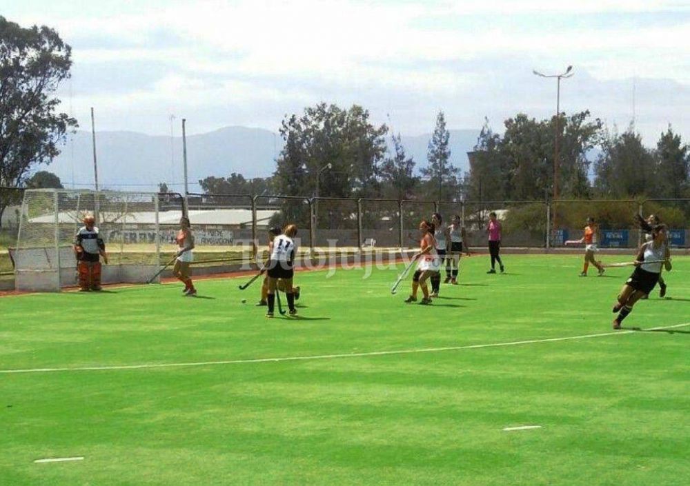 Cl�nica de hockey en Palpal�