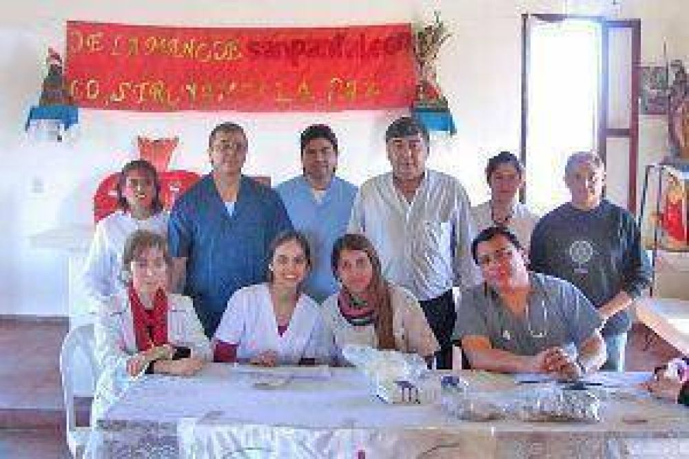 Fundaci�n Cyac brind� asistencia m�dica en el B� Bosco