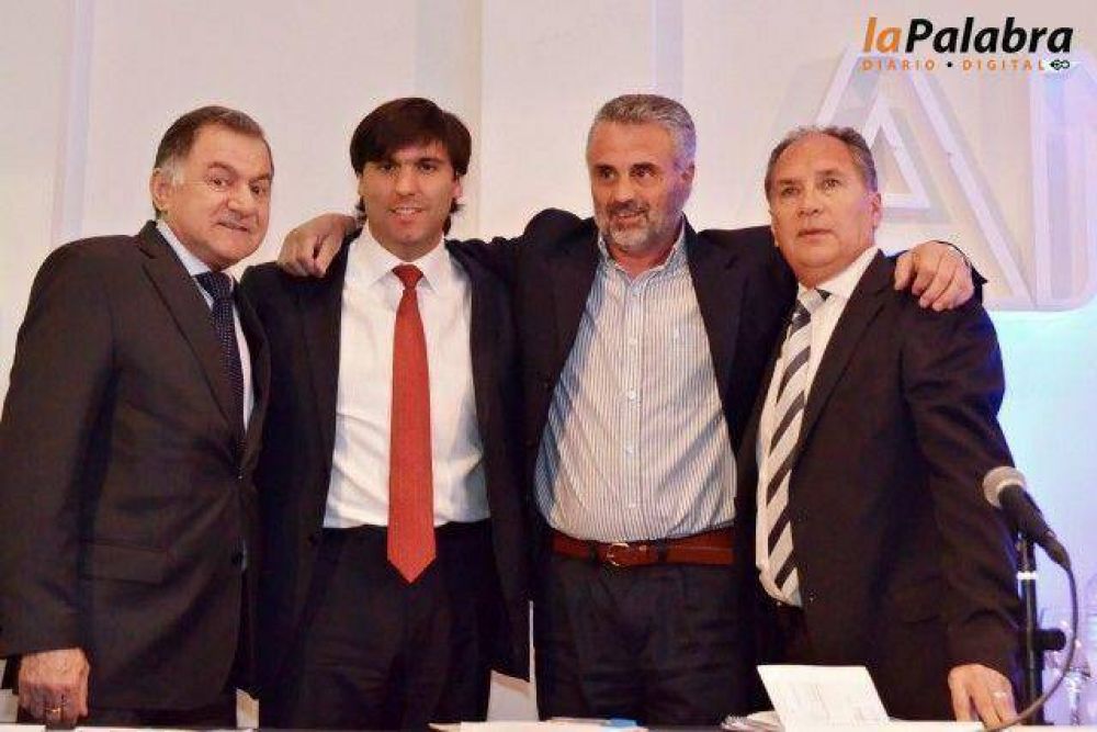 Bossio y Curetti firmaron acuerdo por la Moratoria Previsional 