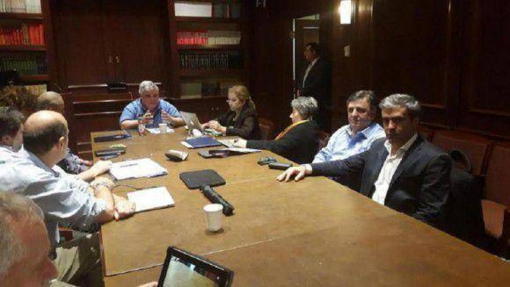 Cano objet� que Tucum�n pida un cr�dito a la Naci�n