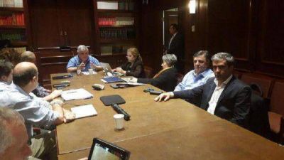 Cano objet� que Tucum�n pida un cr�dito a la Naci�n