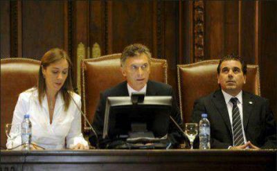 60 diputados, s�lo 2 proyectos