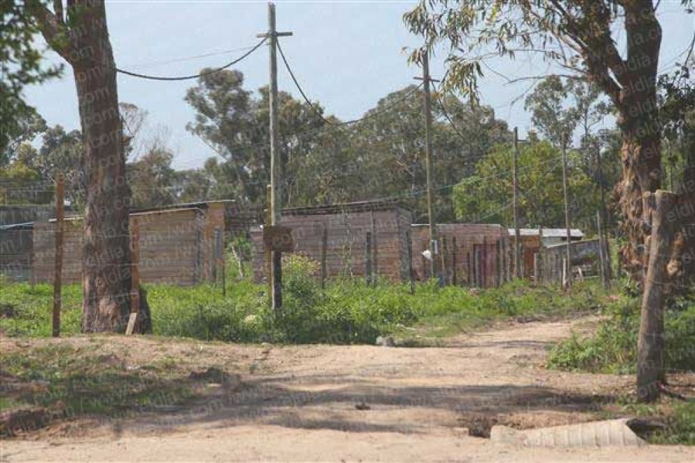 Los vecinos de Romero salen a reclamar por las usurpaciones 