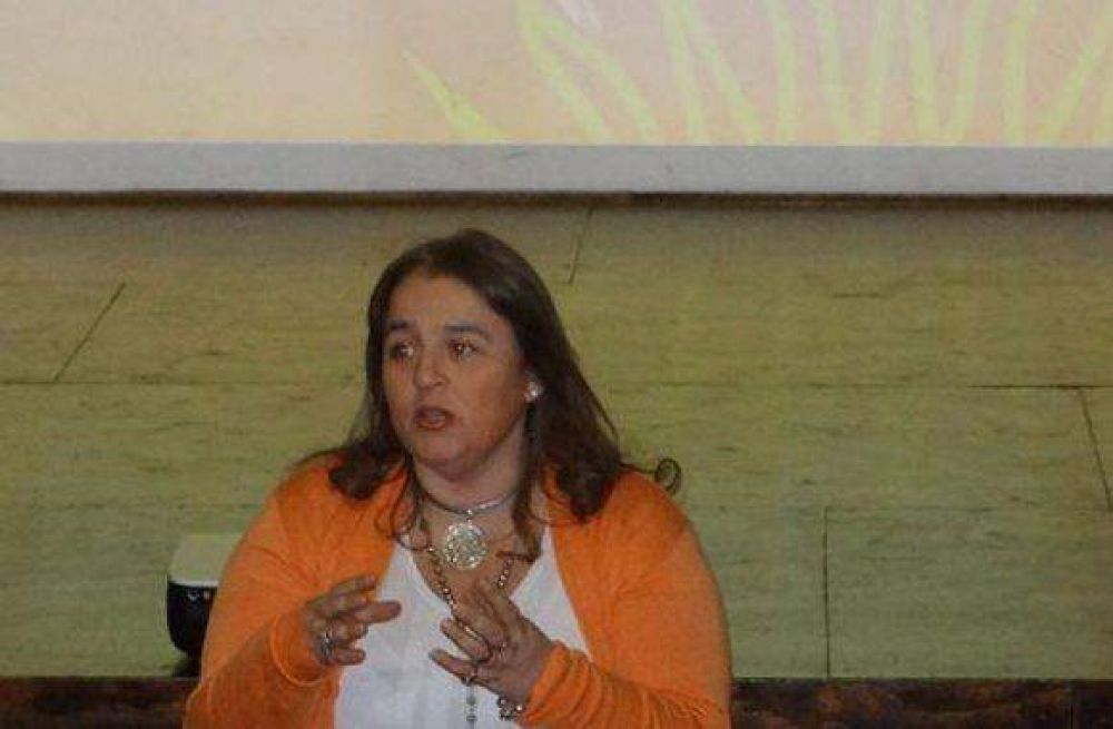 El Municipio de Rio Grande expuso sobre Pol�ticas de infancia, Familia y G�nero�