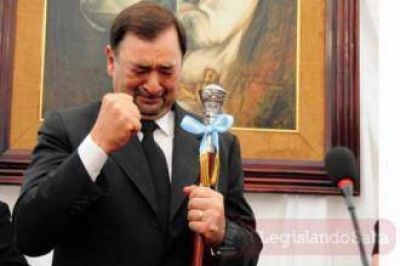 Con la cara llena de Isa