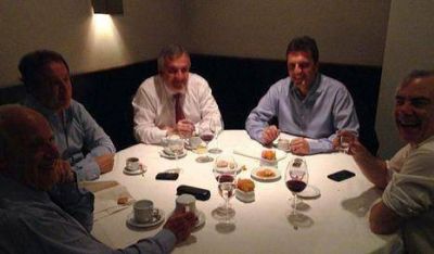 Massa y Morales se reunieron en Capital