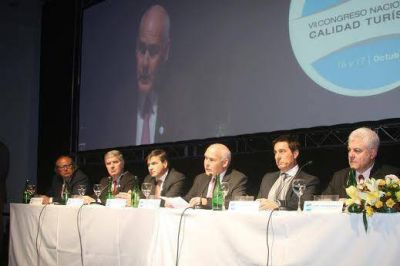 Tucum�n: Meyer inaugur� el VII Congreso Nacional de Calidad Tur�stica