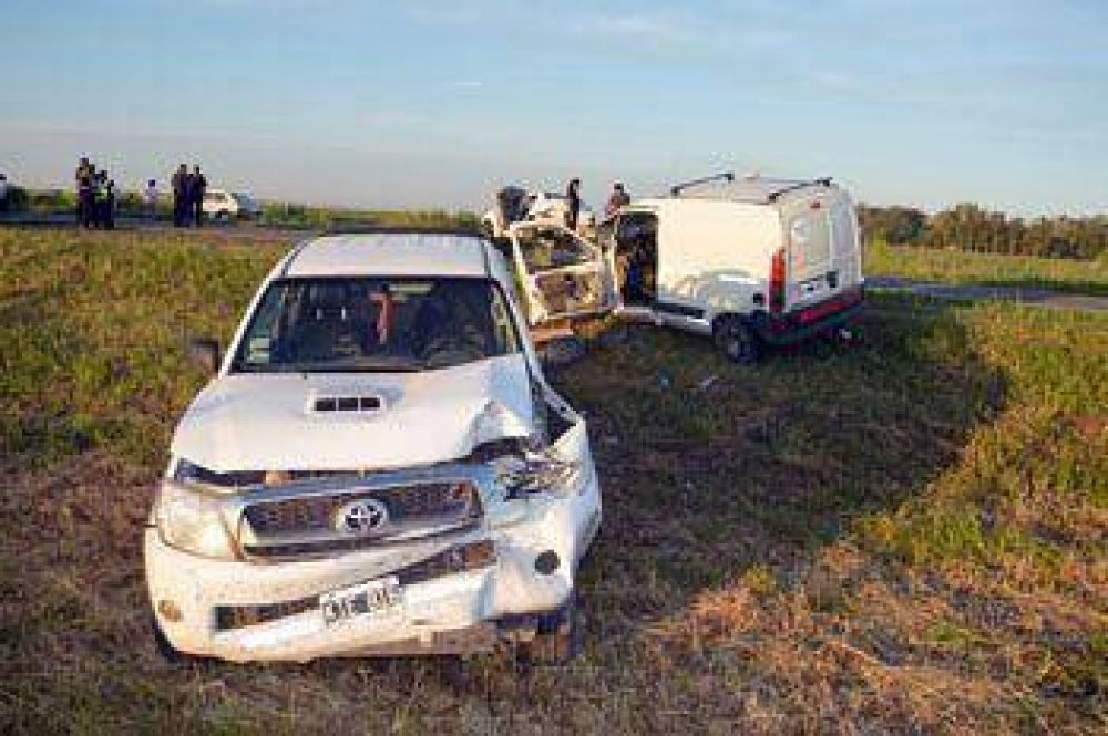 Fatal accidente en la ruta provincial N 32 con tres vehculos involucrados